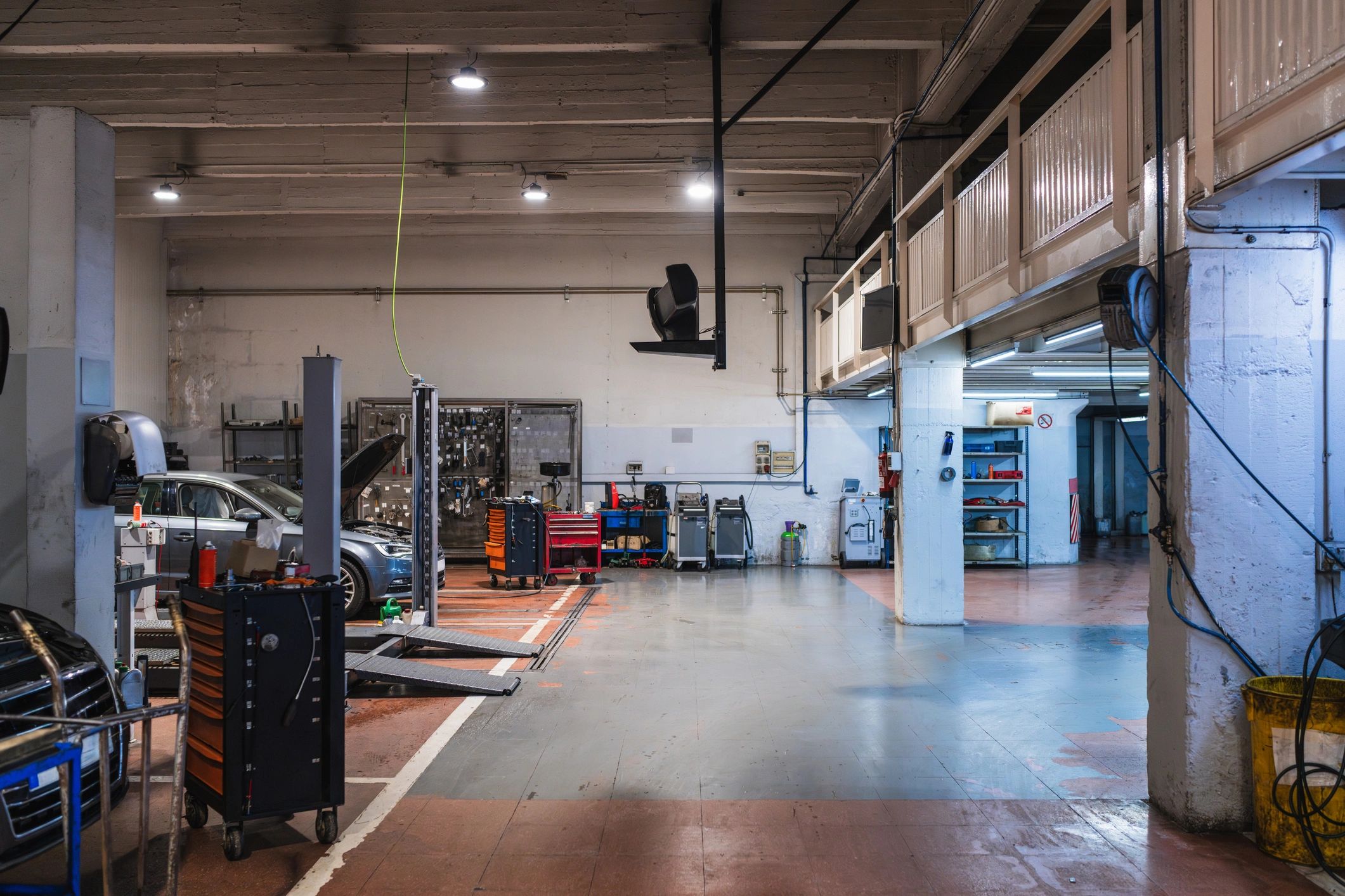 Workshop space for classic vehicle repair and restoration